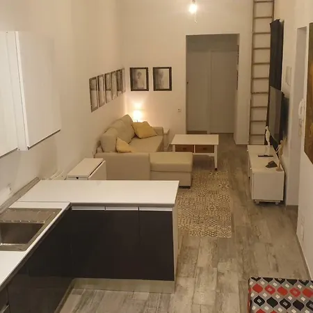 Apartamento Arboli Apartment *